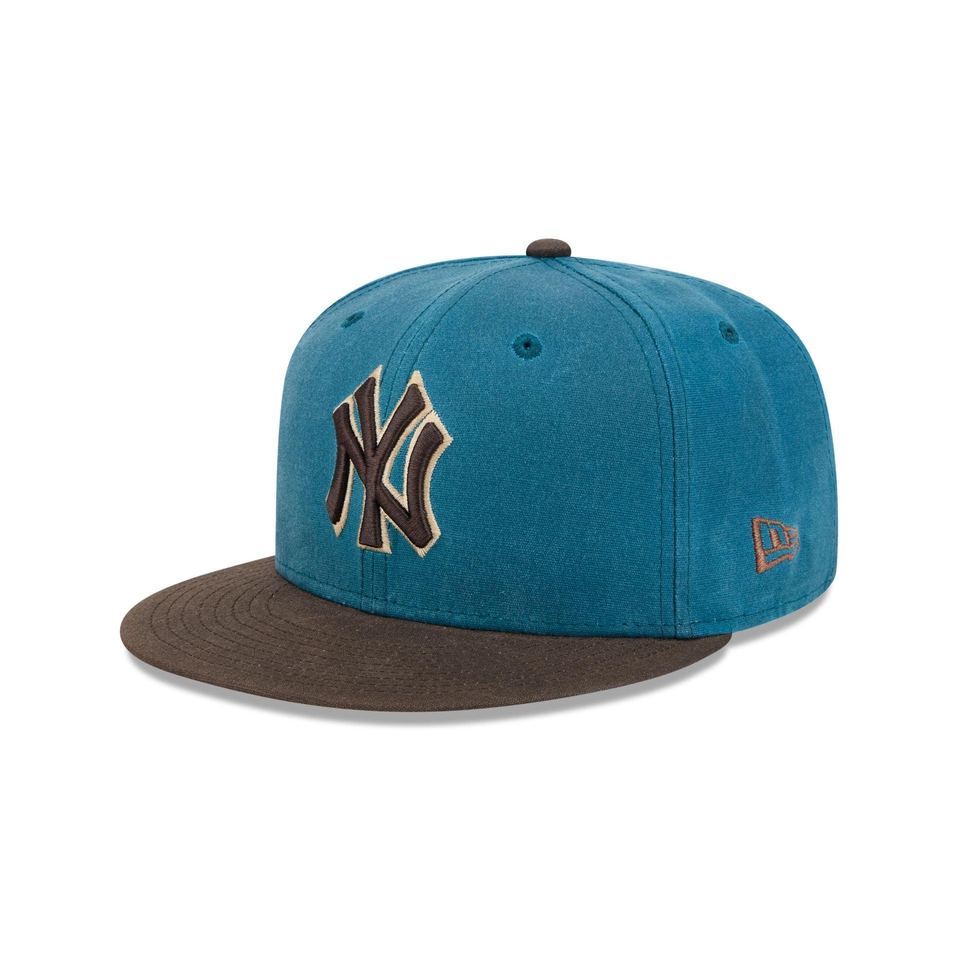 New York Yankees Indigo 59FIFTY Fitted Hat Male Product Image