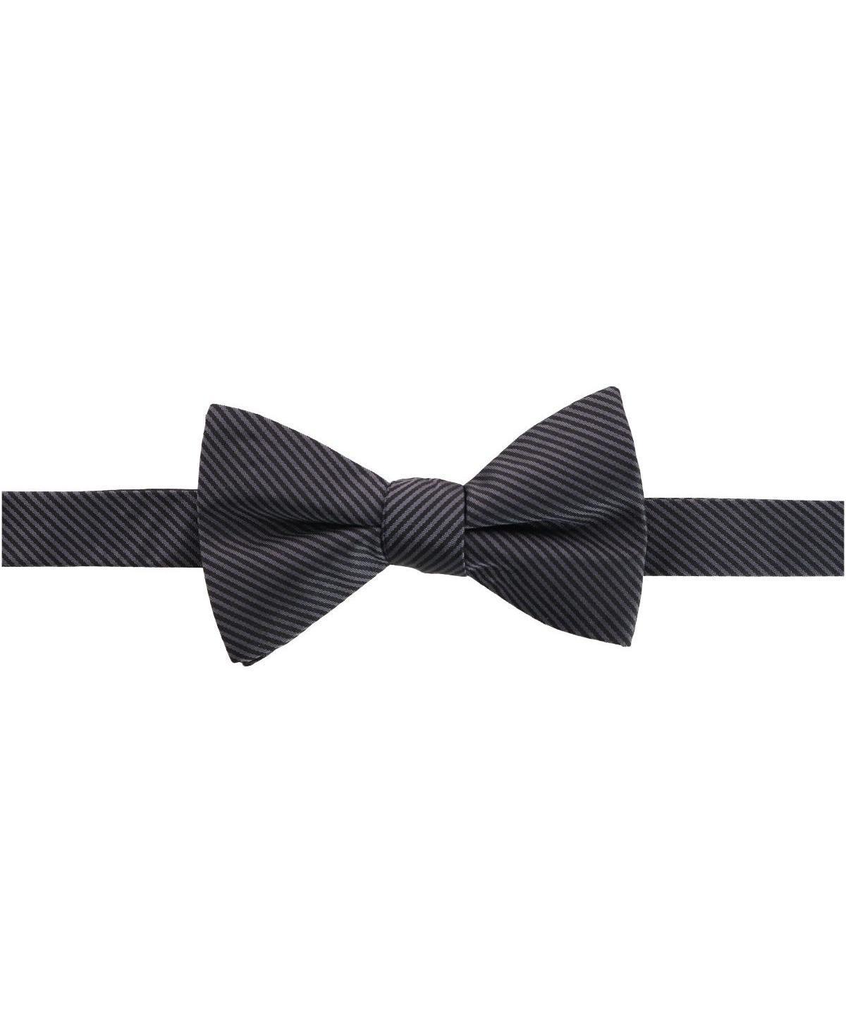 Trafalgar Mens Leyton Diagonal Lined Tone on Tone Silk Bow Tie Product Image