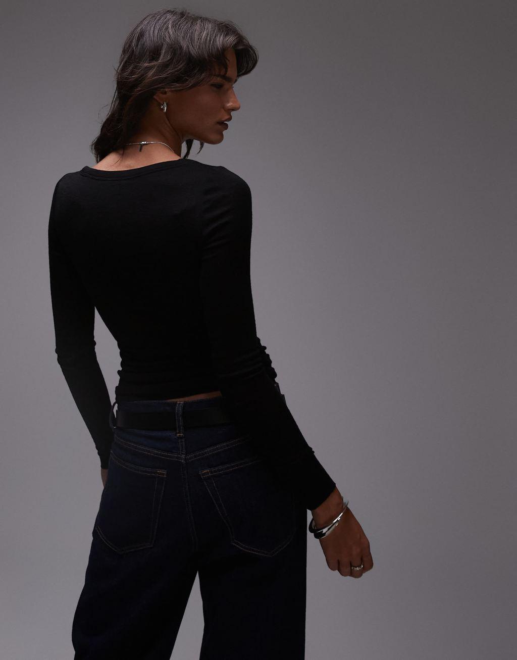 ARKET wool fitted top with long sleeves and scoop neck in black Product Image