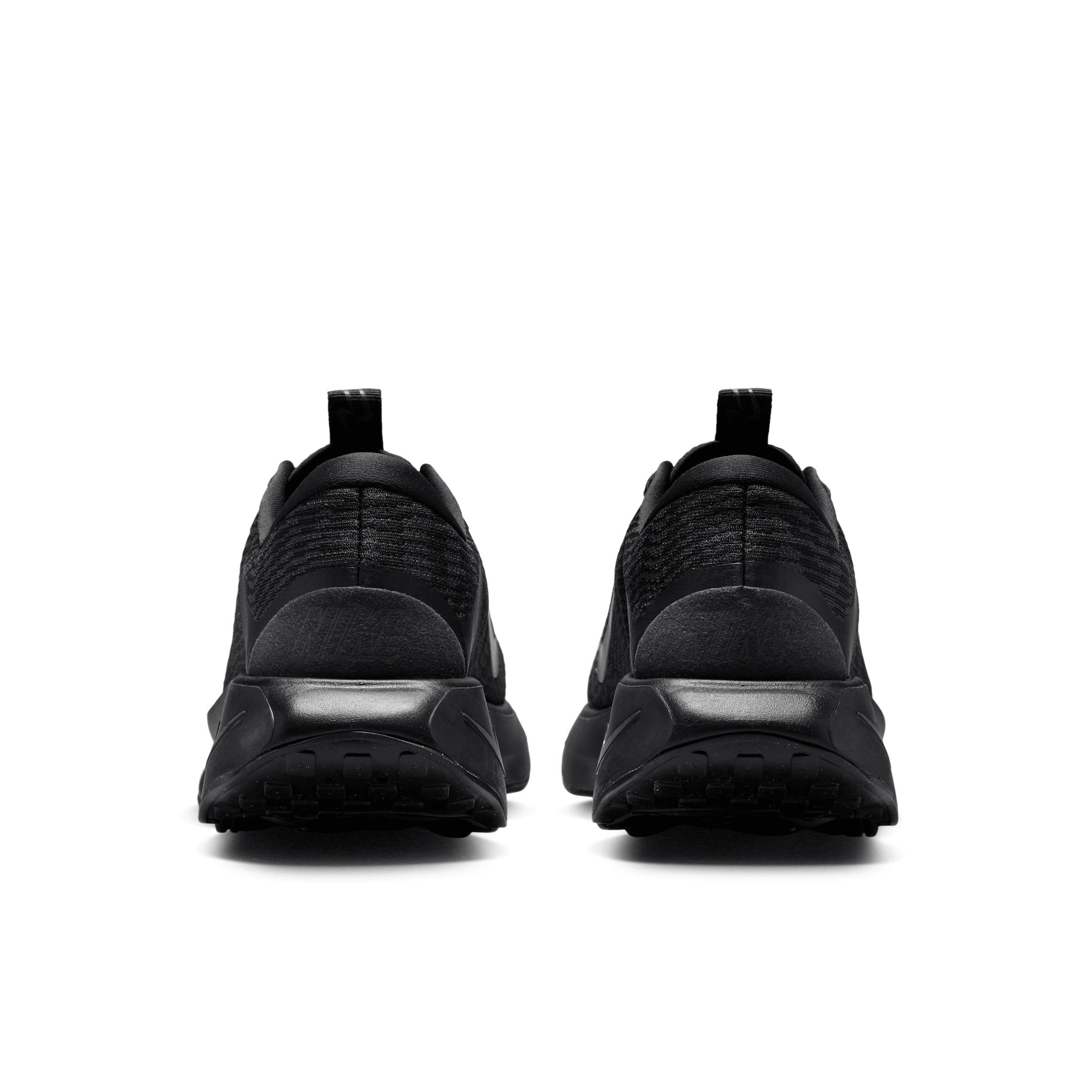 Nike Men's Motiva Walking Shoes Product Image