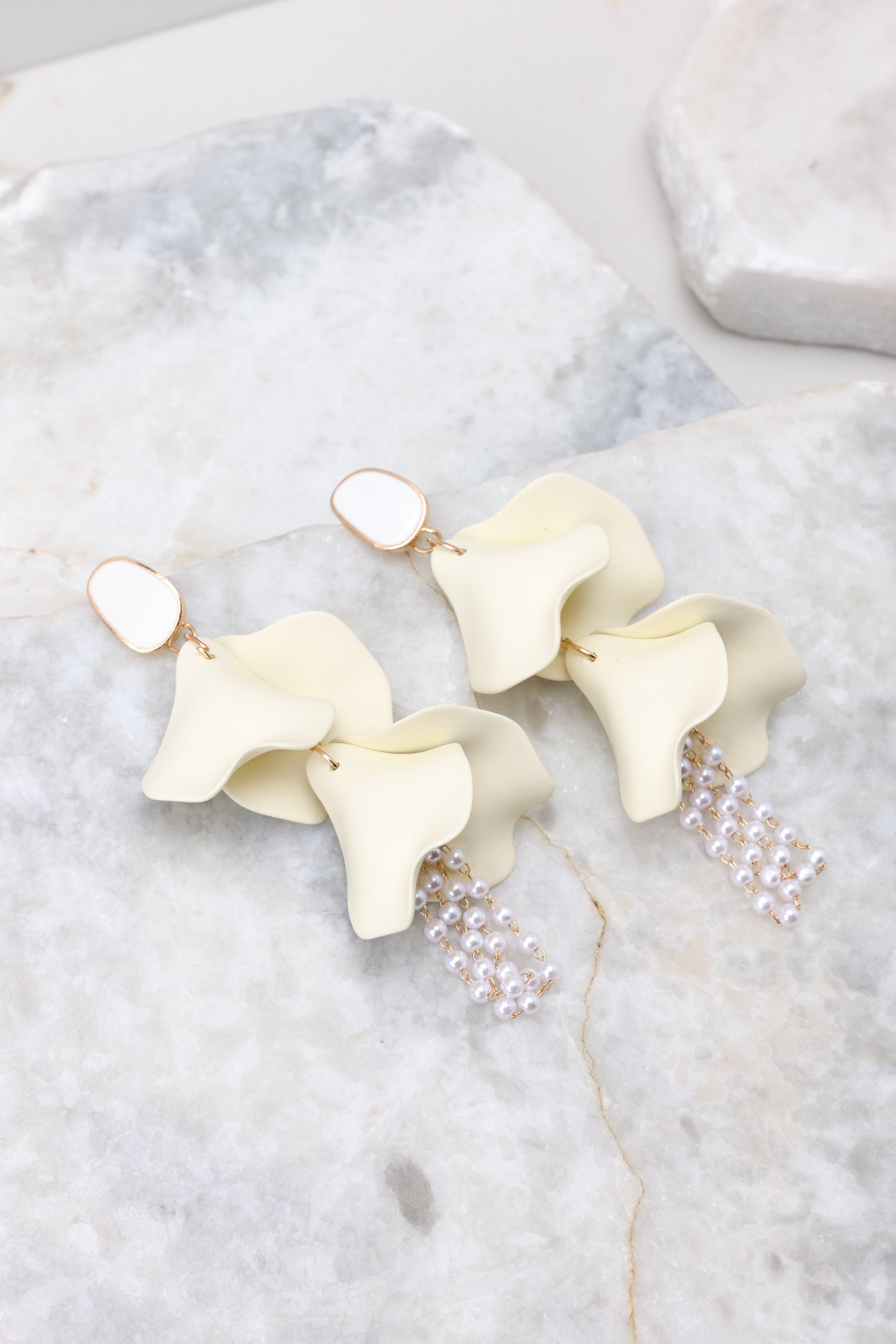 Stuck In My Ways Ivory Gold Earrings Product Image