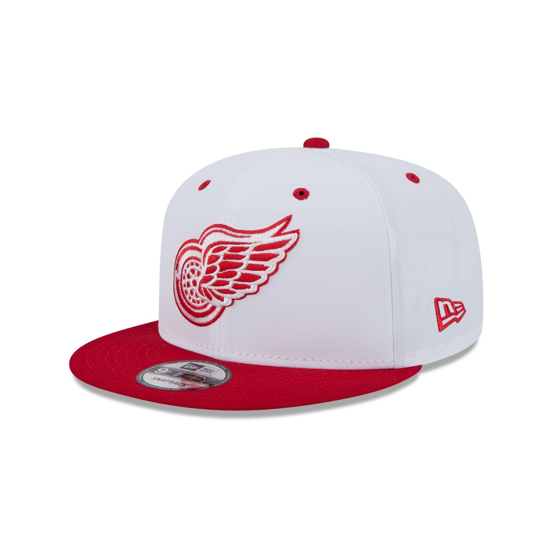 Detroit Red Wings Vintage Satin 9FIFTY Snapback Hat Male Product Image