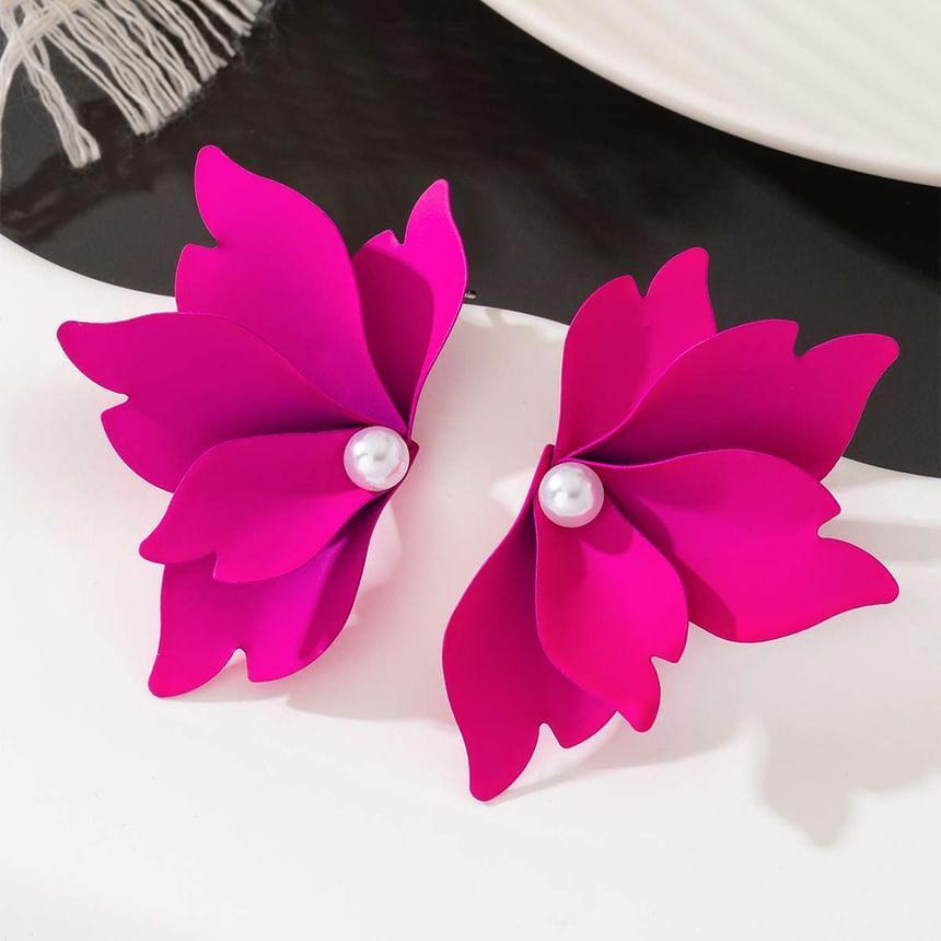 Flower Faux Pearl Stud Earring Product Image