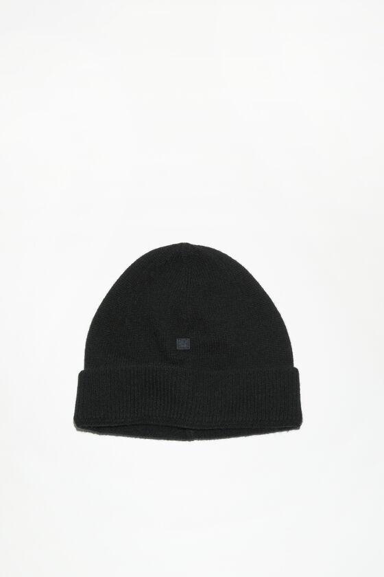 Micro face patch beanie Product Image