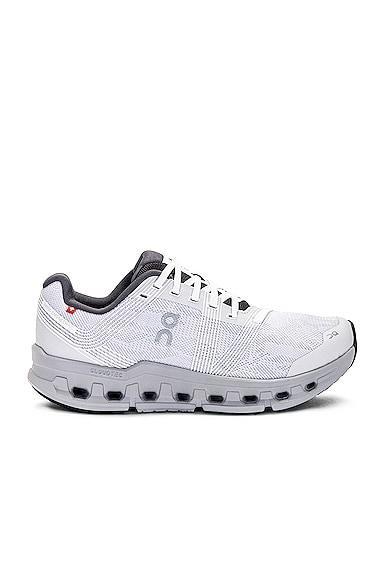 On Cloudgo Sneaker in Light Grey Product Image