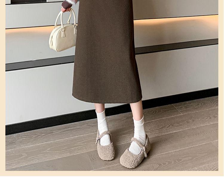 High Rise Plain Slit Midi H-Line Skirt Product Image