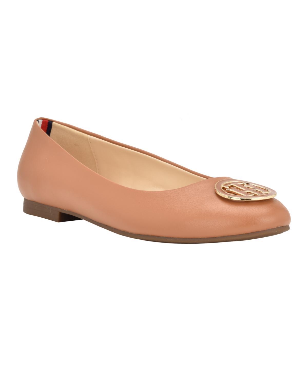 Tommy Hilfiger Womens Ganimay Classic Ballet Flats Product Image