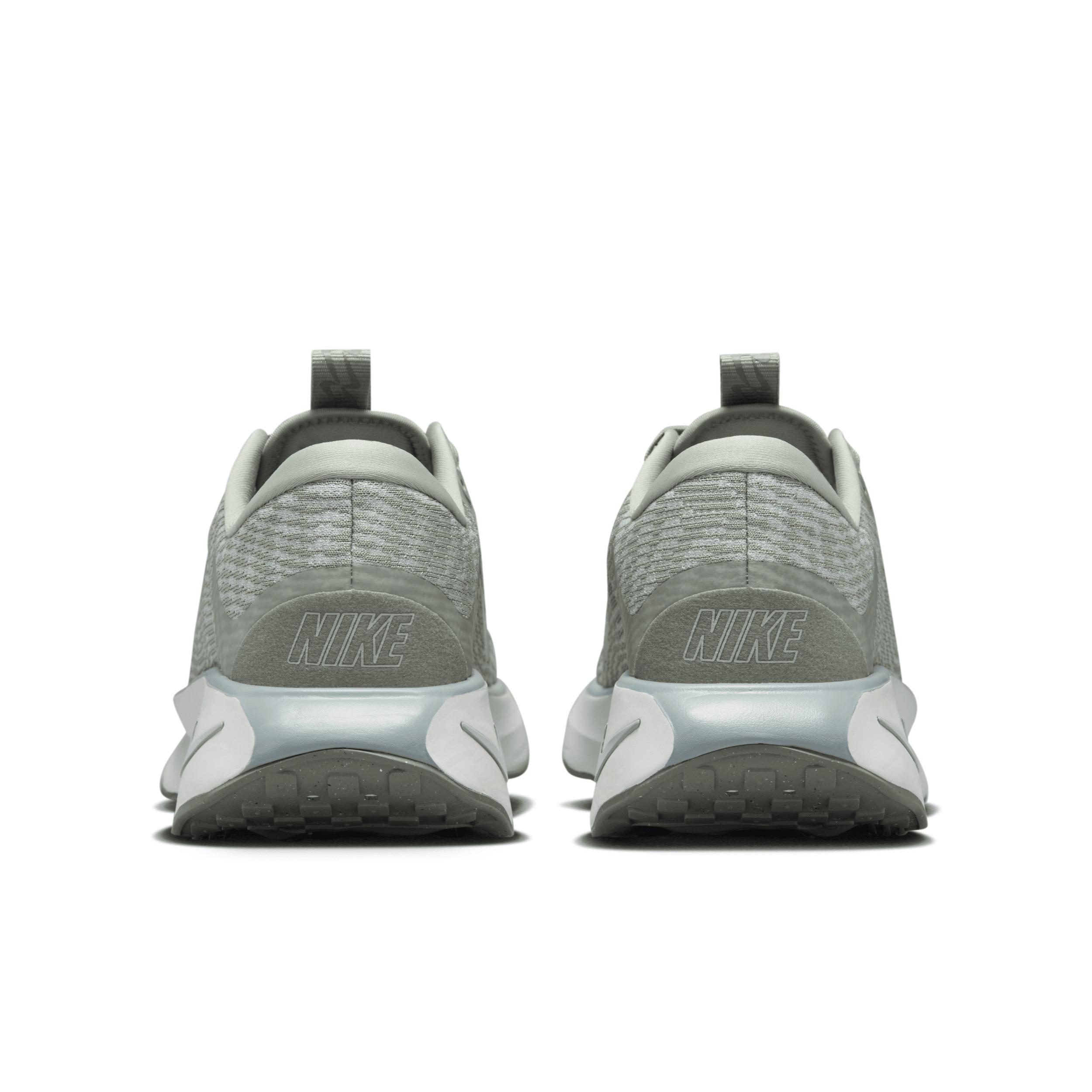 Nike Men's Motiva Walking Shoes Product Image