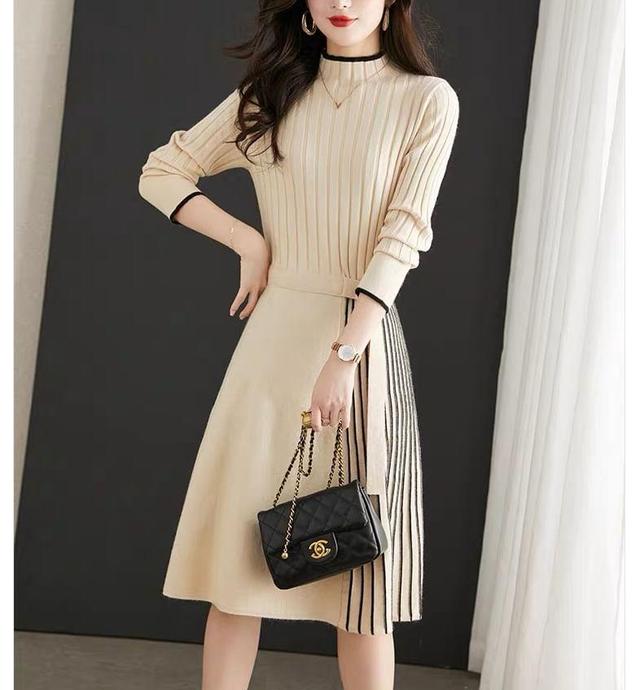 Long-Sleeve Mock Neck Plain Ribbed Knit Midi A-Line Dress Product Image