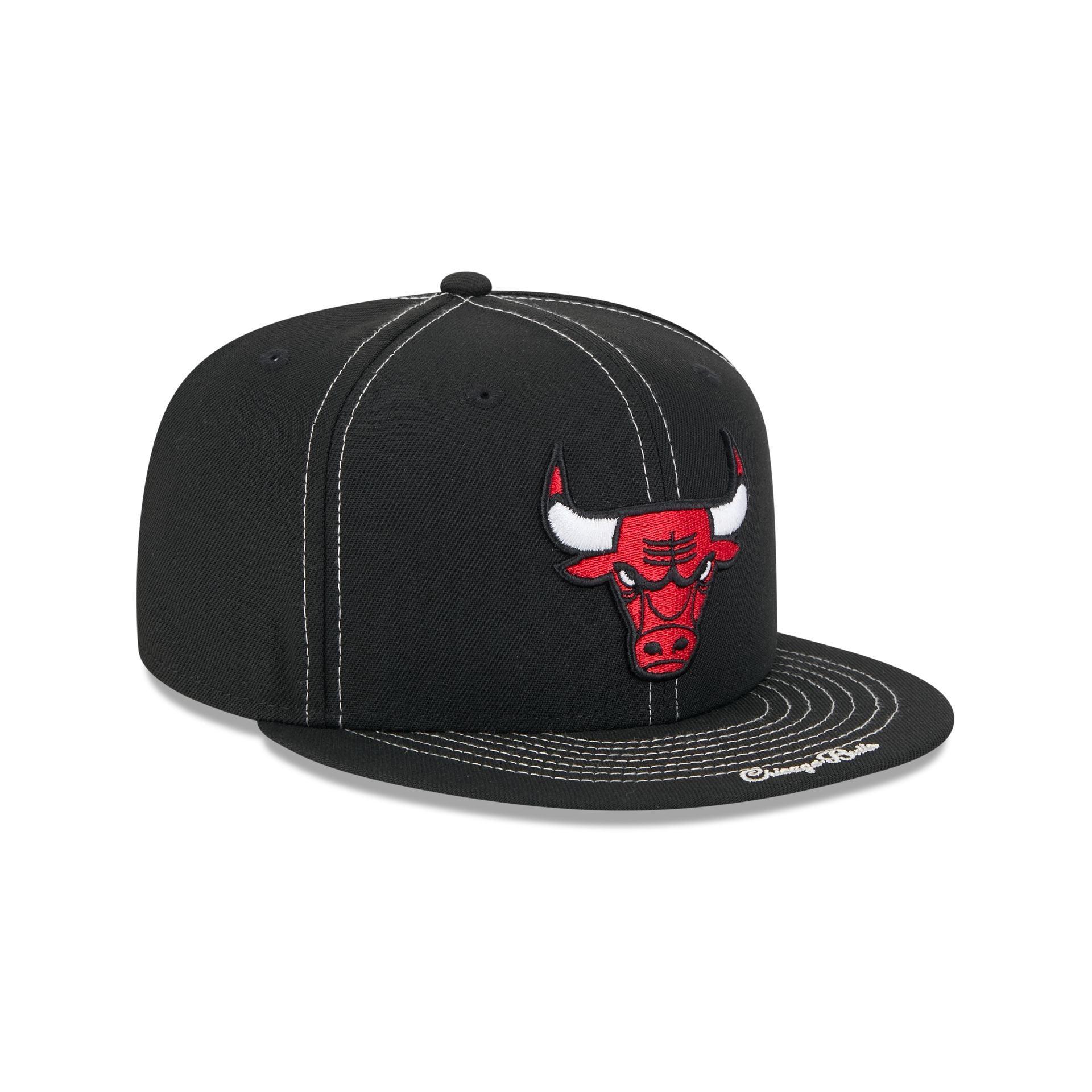 Chicago Bulls Global 59FIFTY Fitted Hat Male Product Image