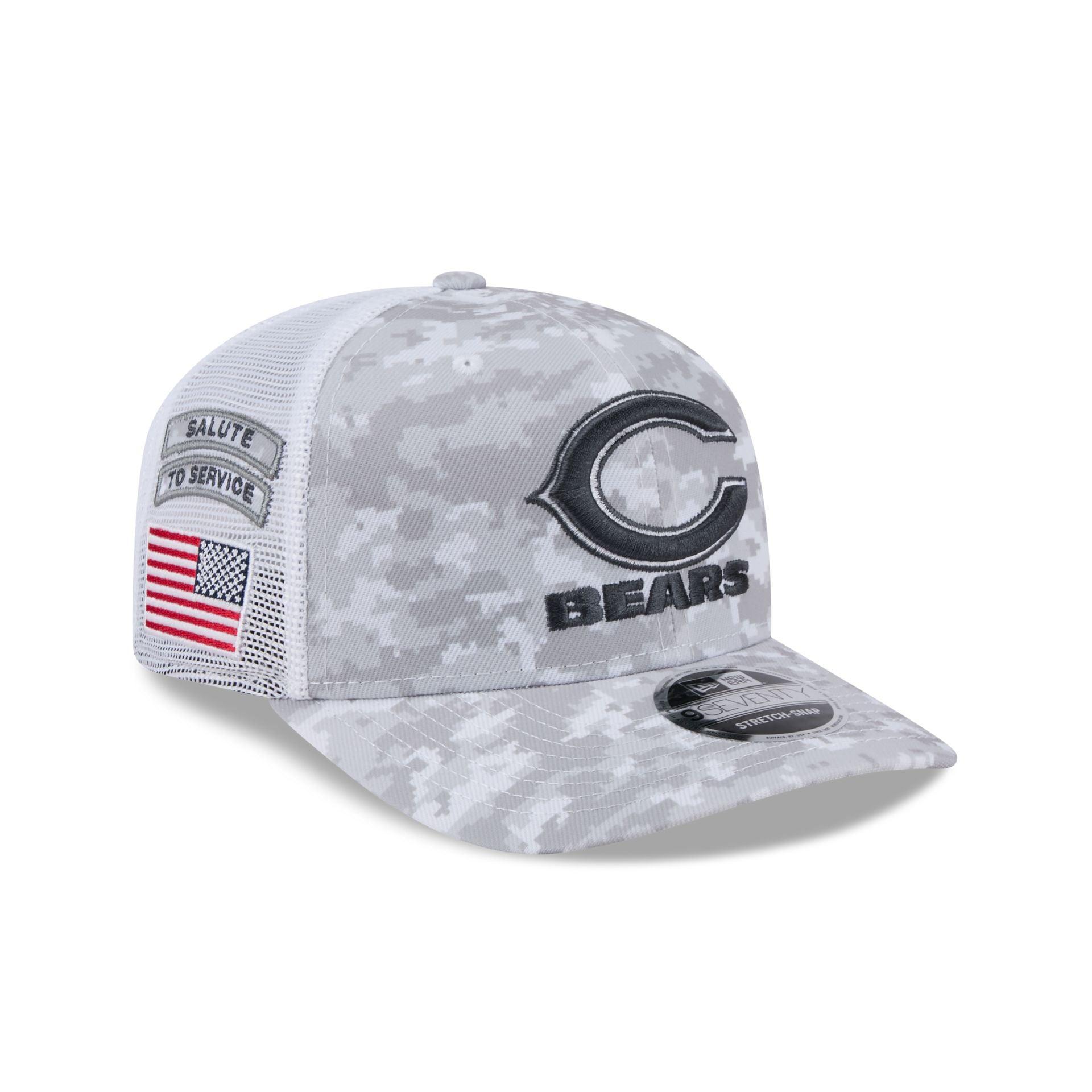 Chicago Bears 2024 Salute to Service 9SEVENTY Trucker Hat Male Product Image