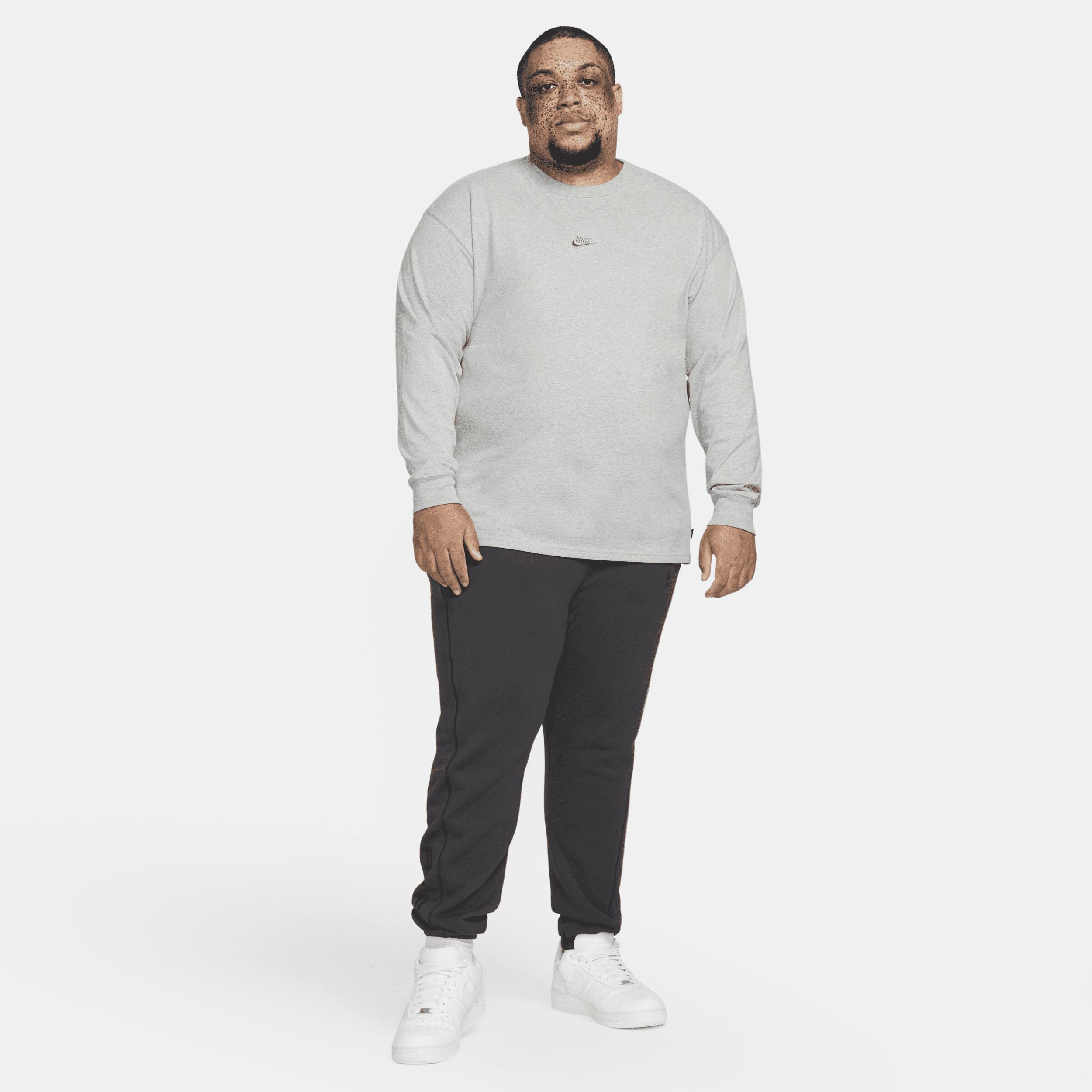 Men's Nike Sportswear Premium Essentials Long-Sleeve T-Shirt Product Image