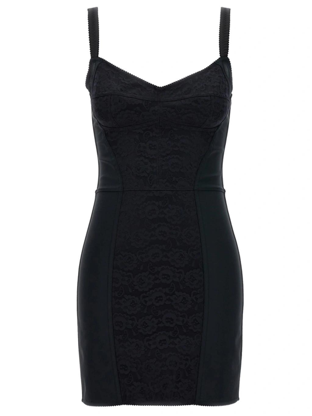 Essential Dress In Black Product Image