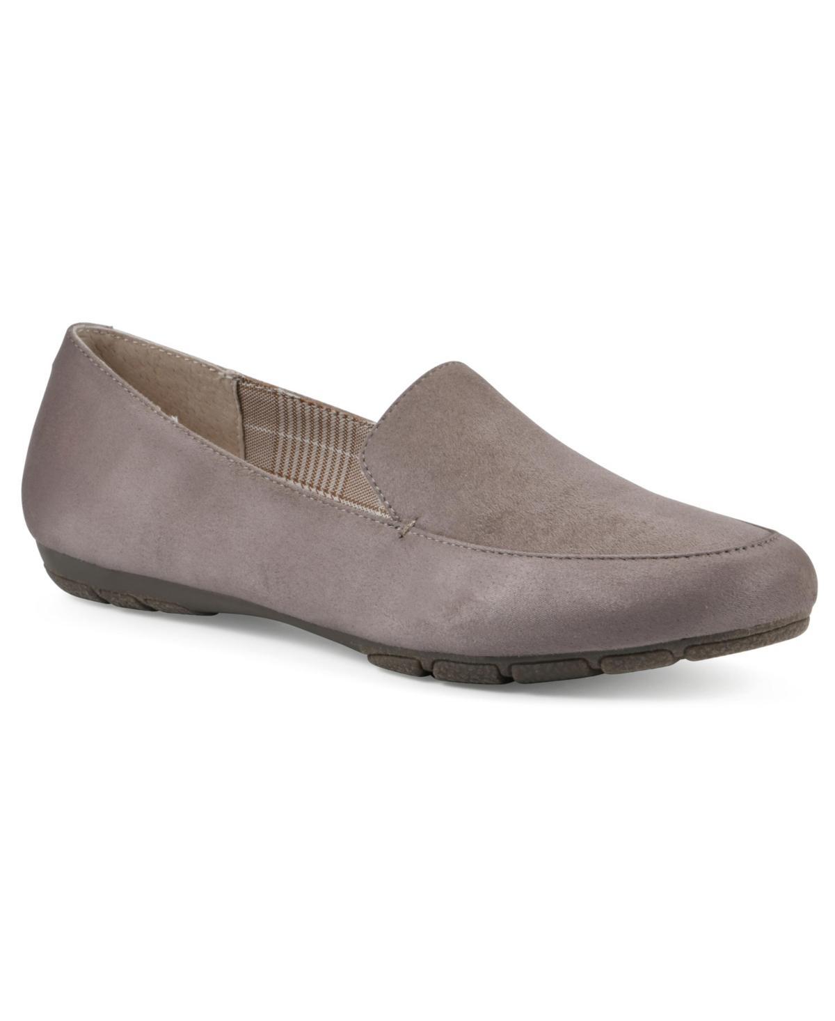 Cliffs by White Mountain Gallant Womens Loafer Flats Product Image