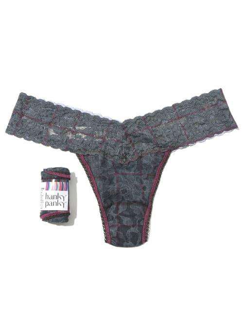 Printed Low-Rise Signature Lace Thong Product Image