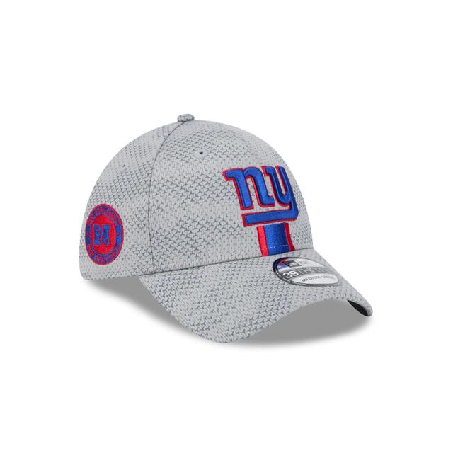 New York Giants 2024 Sideline Gray 39THIRTY Stretch Fit Hat Male Product Image