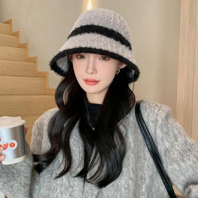 Striped Faux Shearling Bucket Hat Product Image