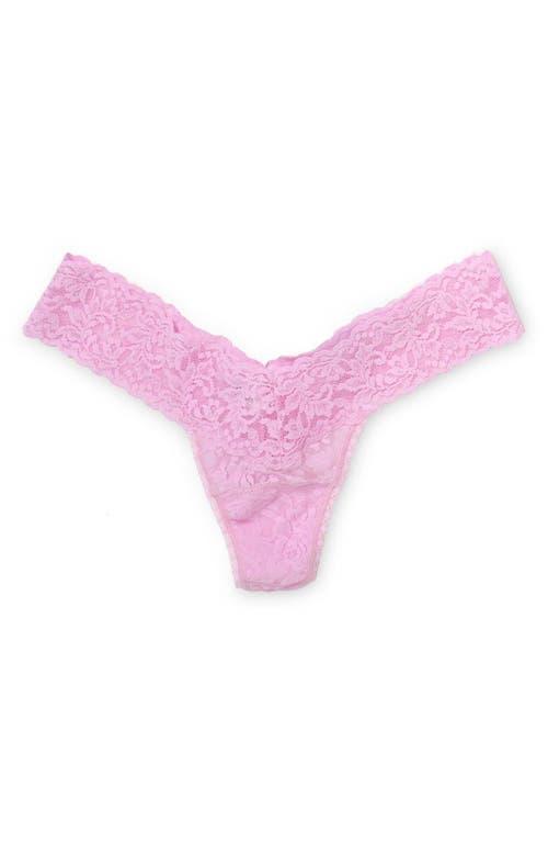 Signature Lace Low-Rise Thong Product Image