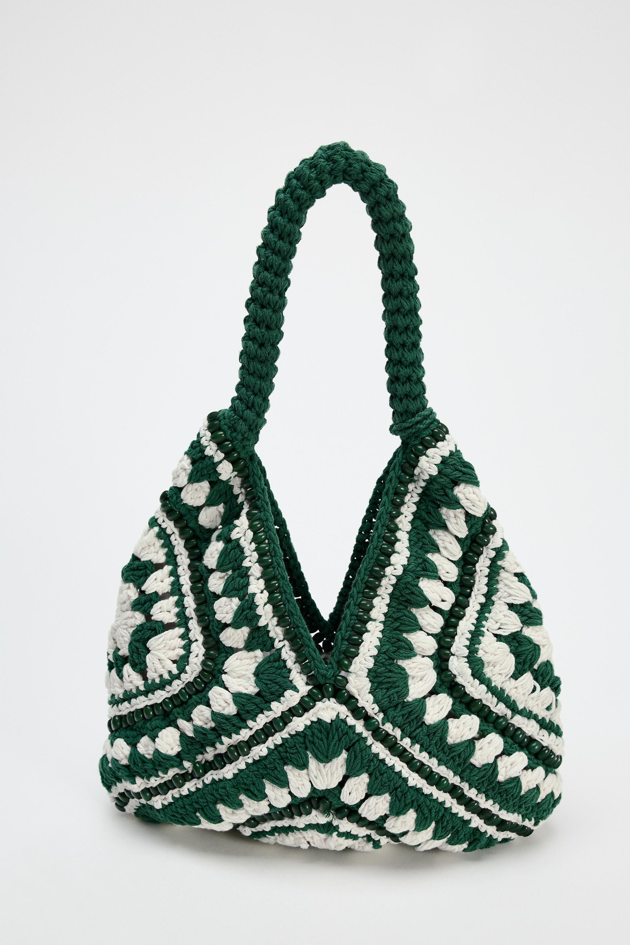 CROCHET BUCKET BAG Product Image