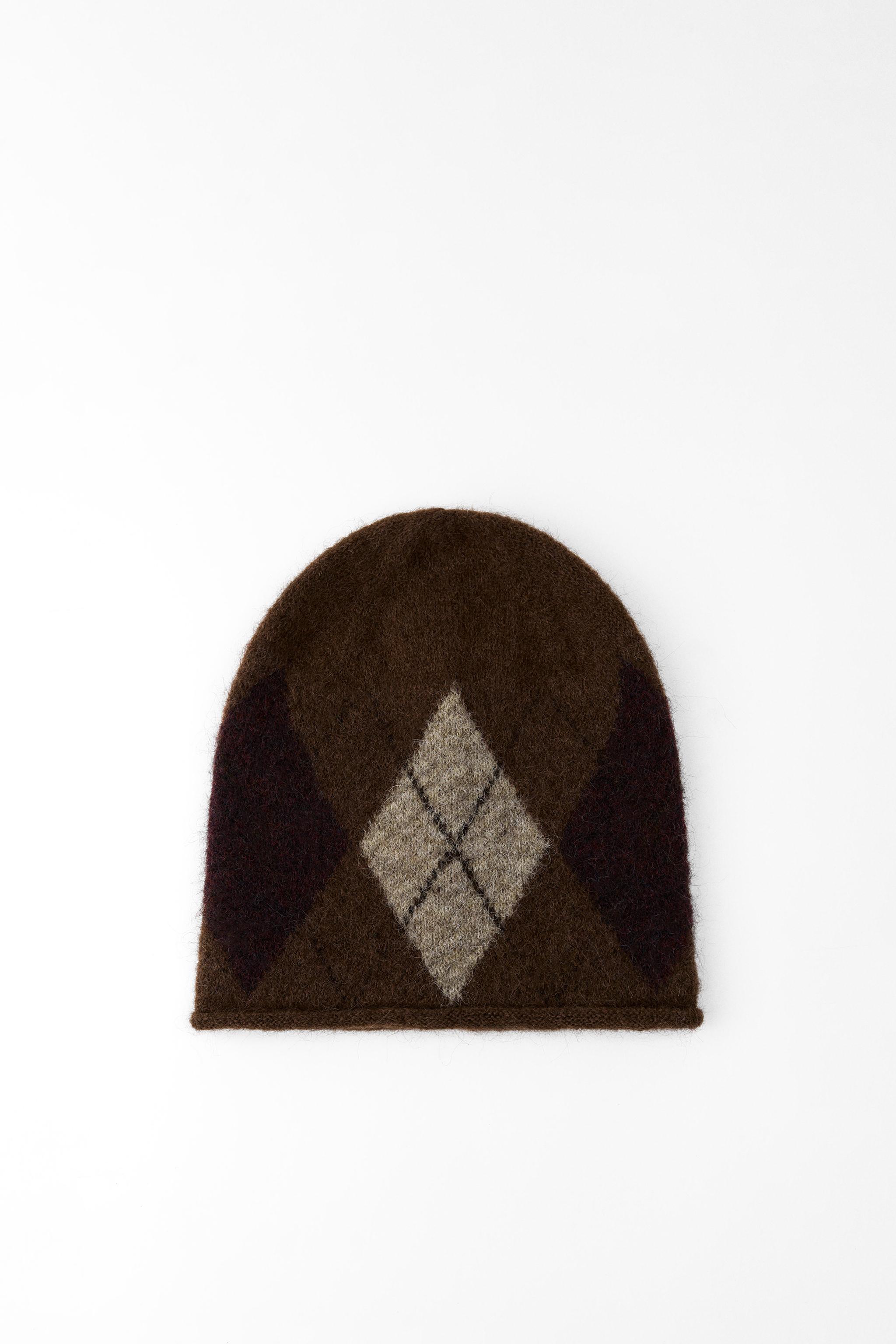 ARGYLE KNIT BEANIE Product Image