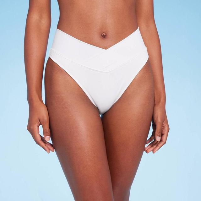 Womens V-Front Mid-Rise High Leg Cheeky Bikini Bottom - Shade & Shore White XL Product Image