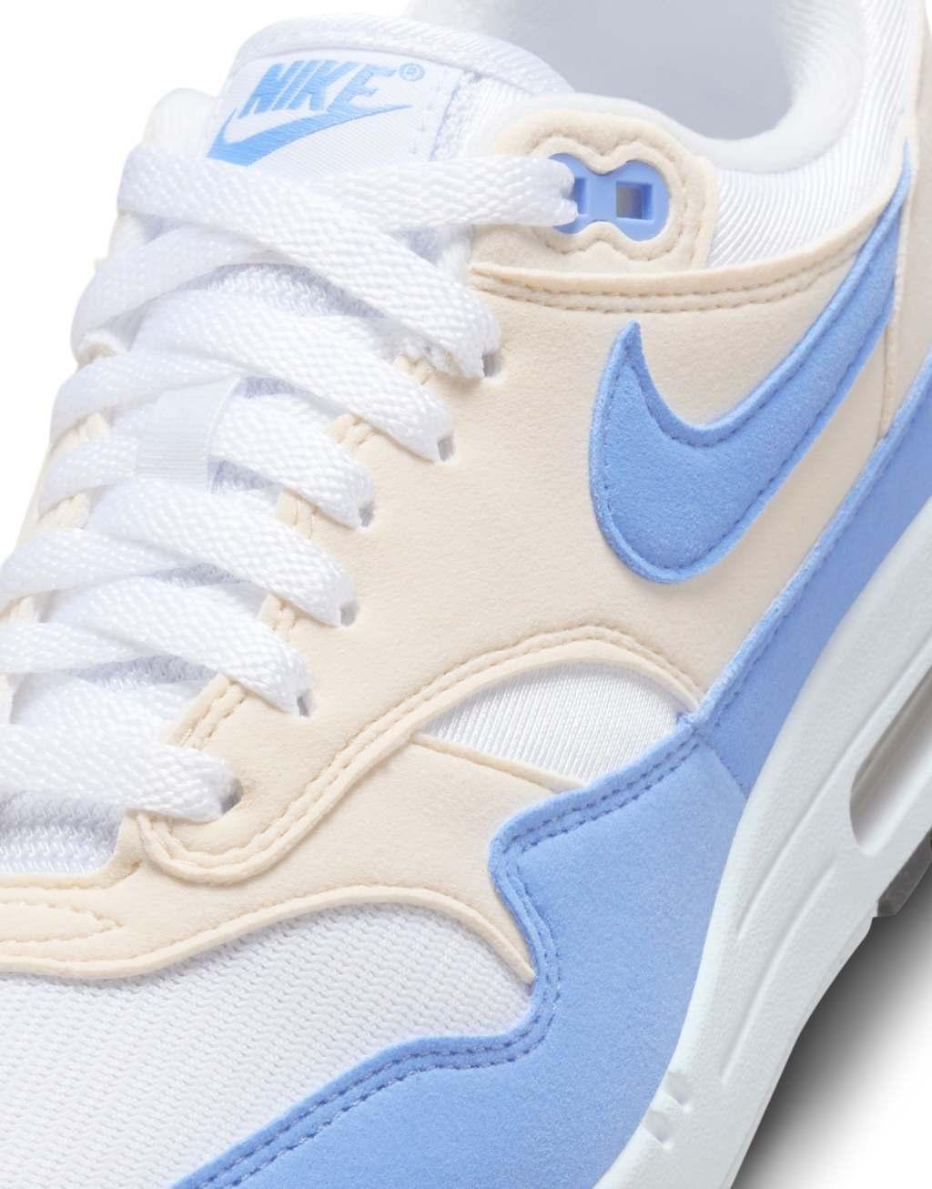 Nike Air Max 1 Sneakers in white and blue Product Image