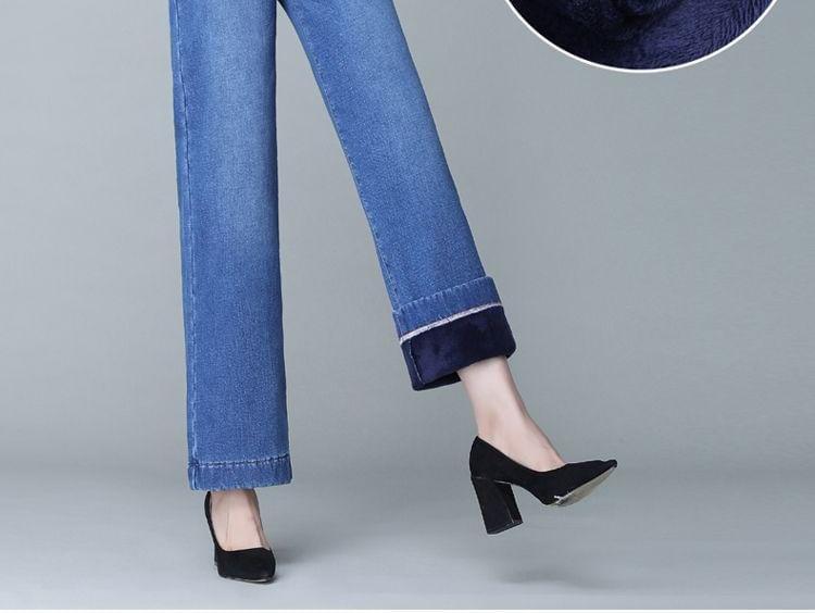 High Rise Straight Leg Crop Jeans Product Image