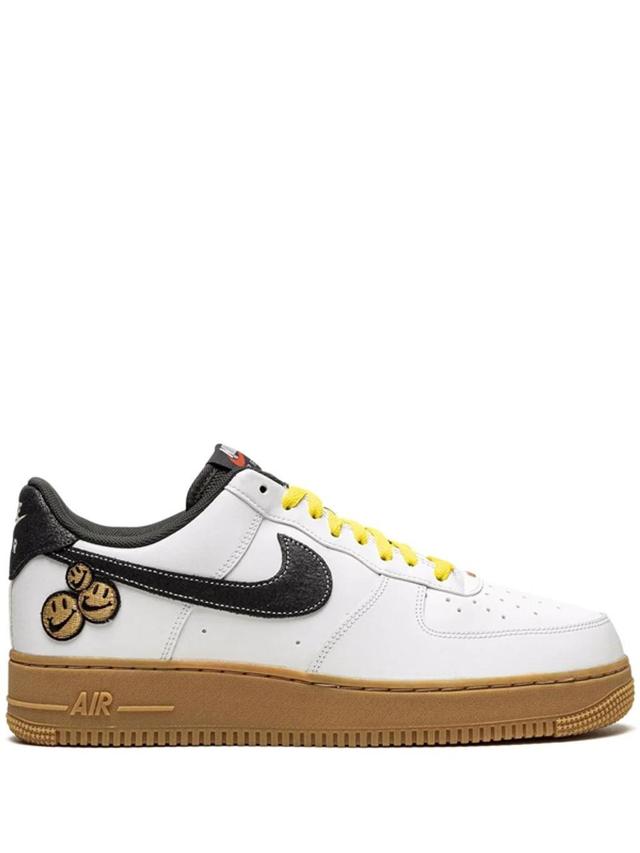 Air Force 1 Low '07 Lv8 "go The Extra The Smile" Sneakers In White/yellow Strike/gum Light Brown/anthracite Product Image