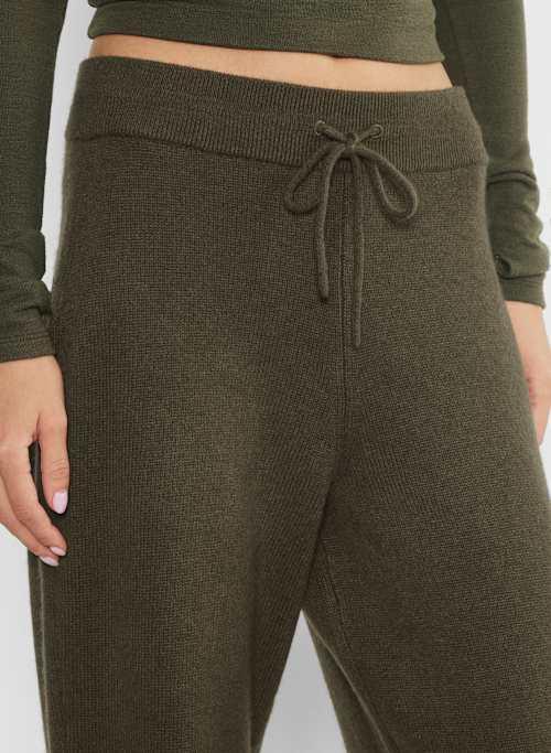 cashmere hi-rise jogger Product Image