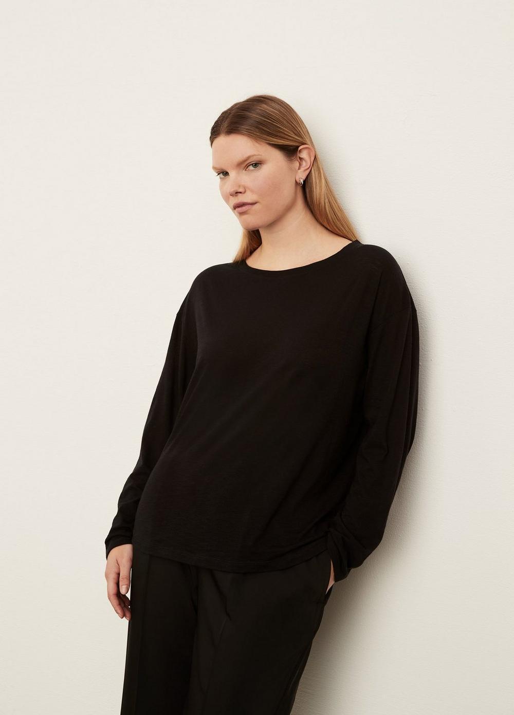 Boxy Long Sleeve Crew Neck T-Shirt Product Image