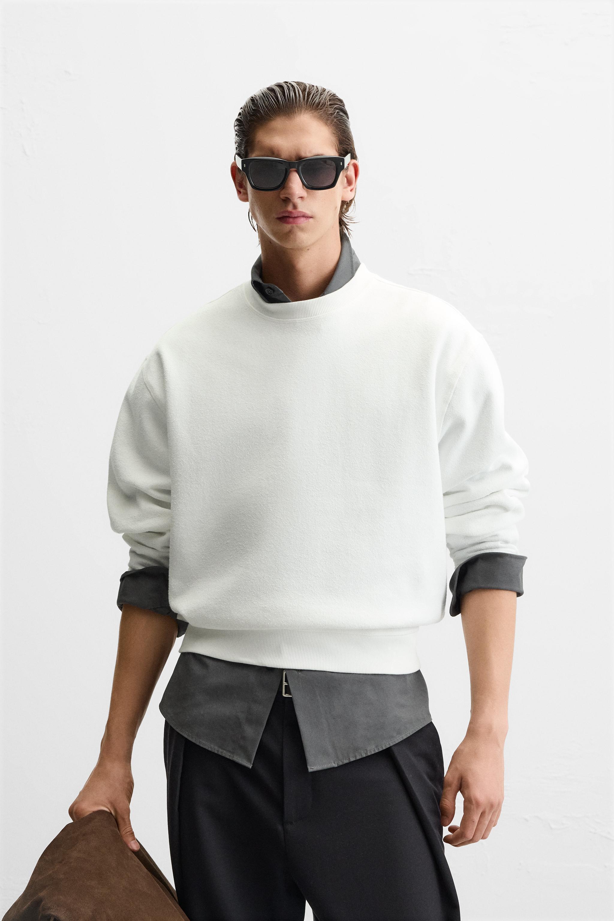 TEXTURED SWEATSHIRT Product Image