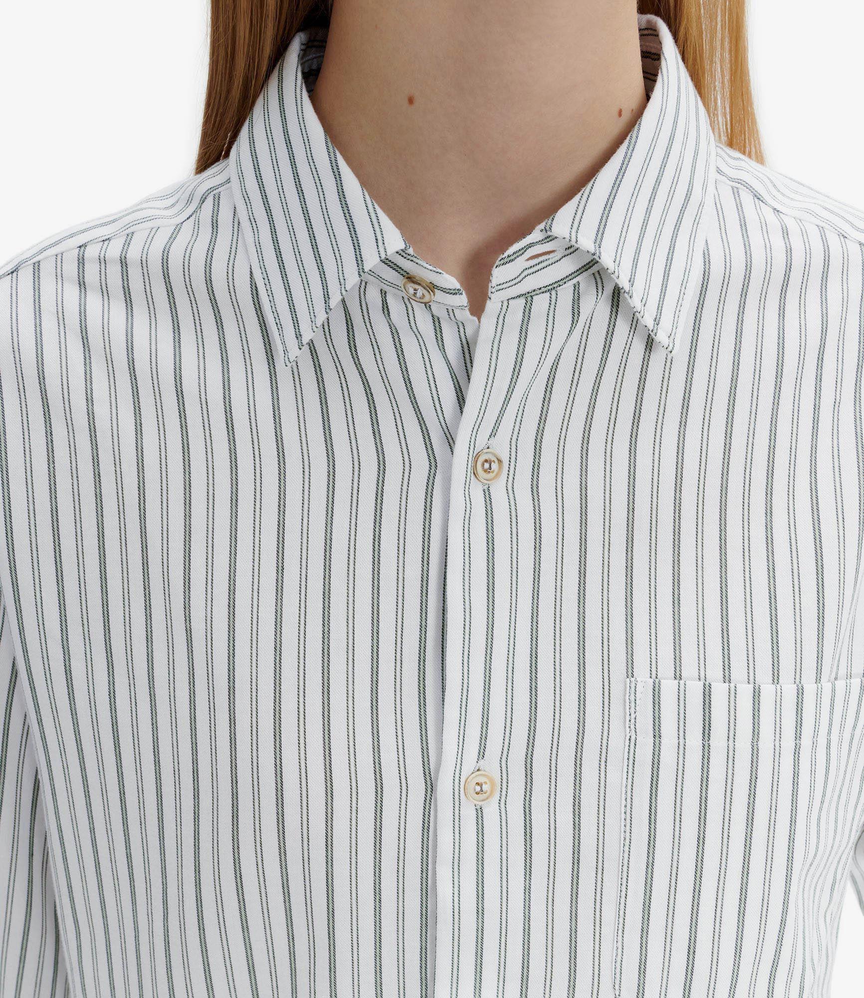 Sela shirt Product Image