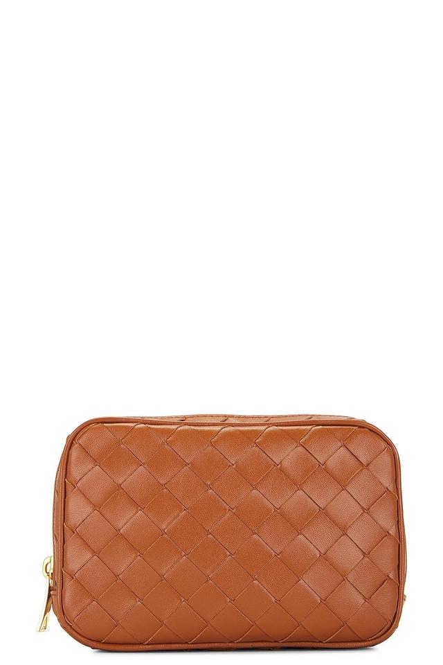 Bottega Veneta Intrecciato Pouch Brown.. Product Image