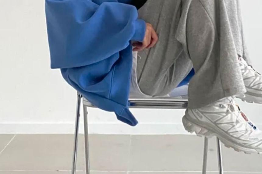 Plain Loose-Fit Pullover Product Image