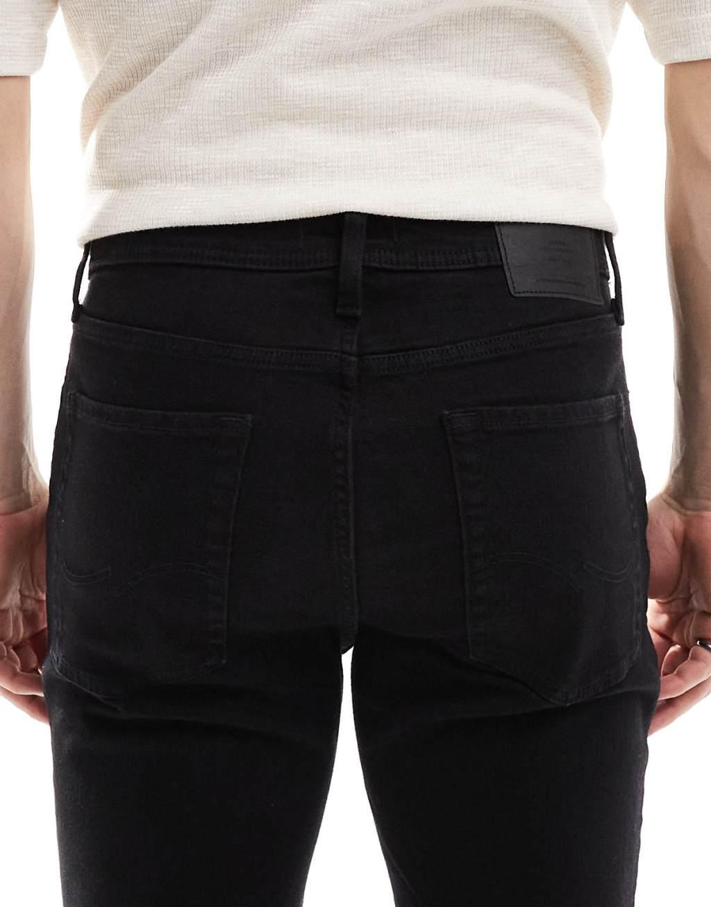 Jack & Jones Pete slim tapered in black Product Image