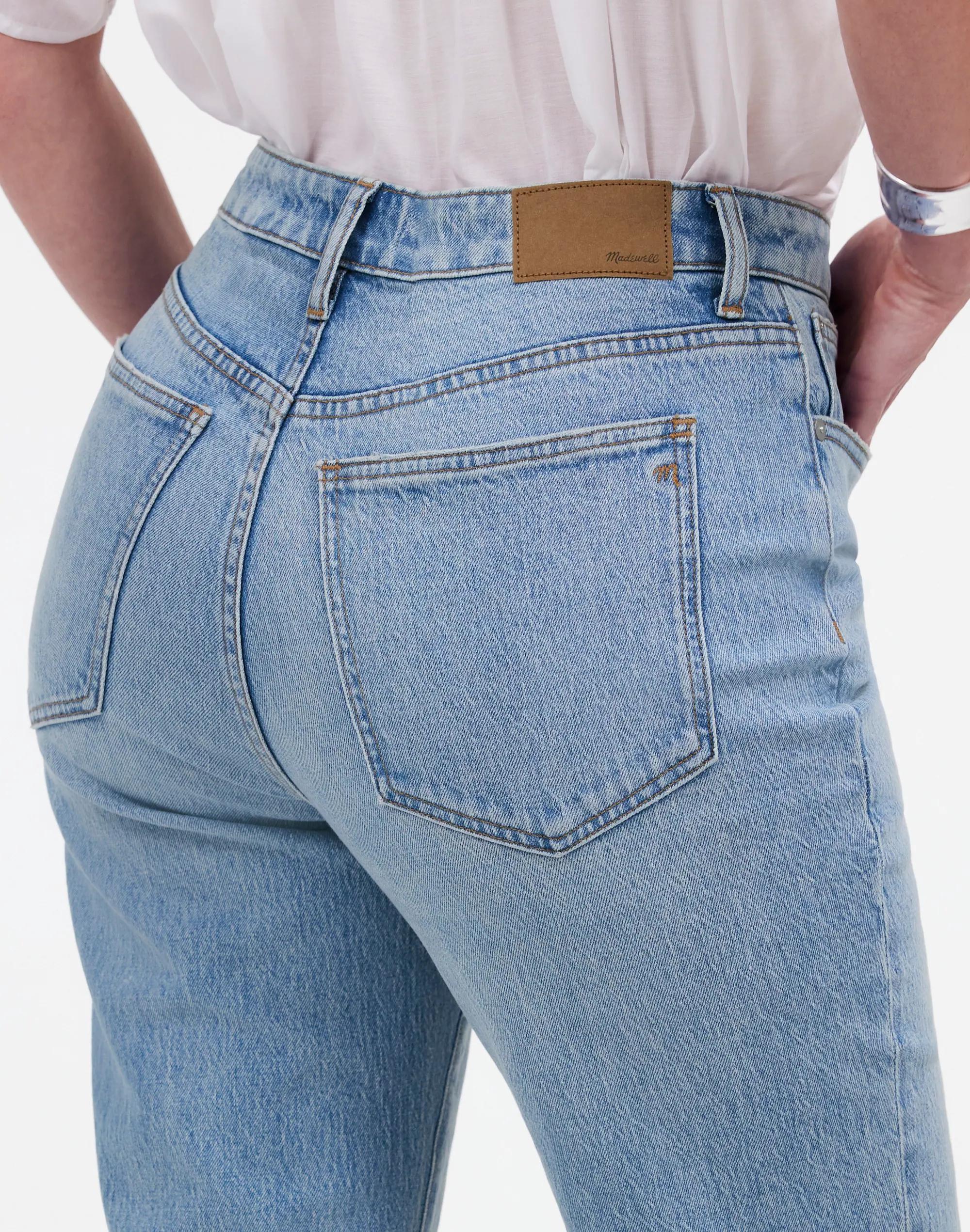 The Curvy '90s Straight Mid-Rise Jean in Barbosa Wash Product Image