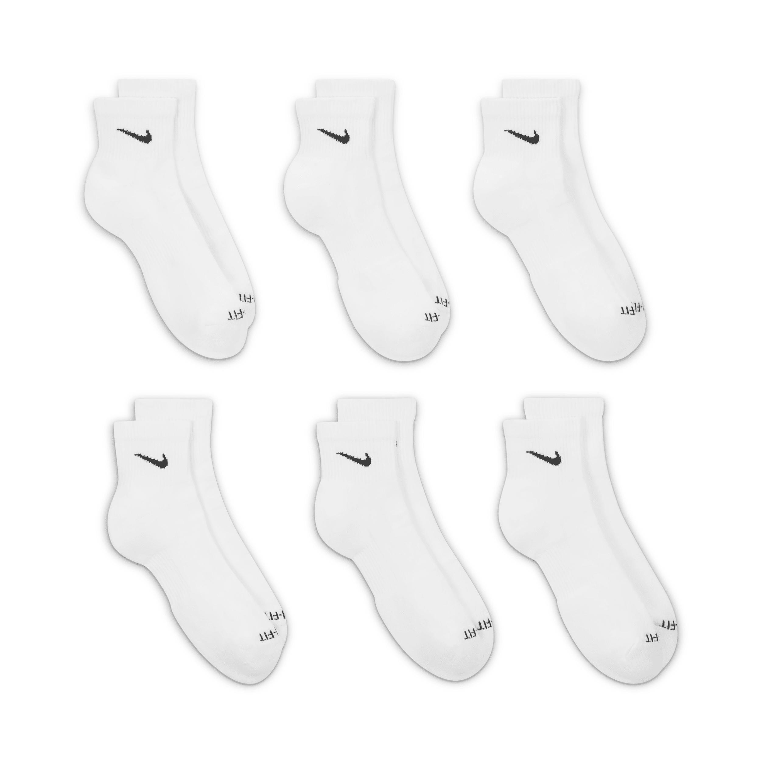 Nike Men's Everyday Plus Cushioned Training Ankle Socks (6 Pairs) Product Image