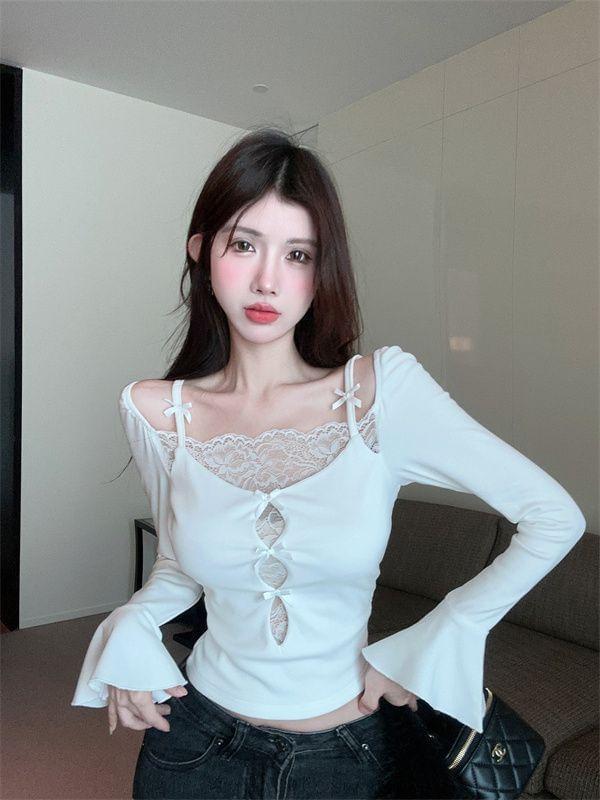 Mock Two-Piece Flare-Cuff Lace Panel Crop Top Product Image