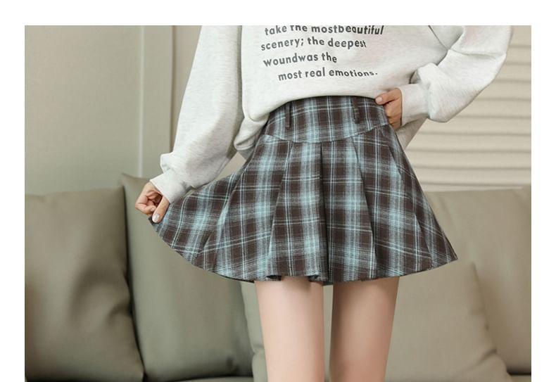 High Waist Plaid Mini A-Line Pleated Skirt Product Image