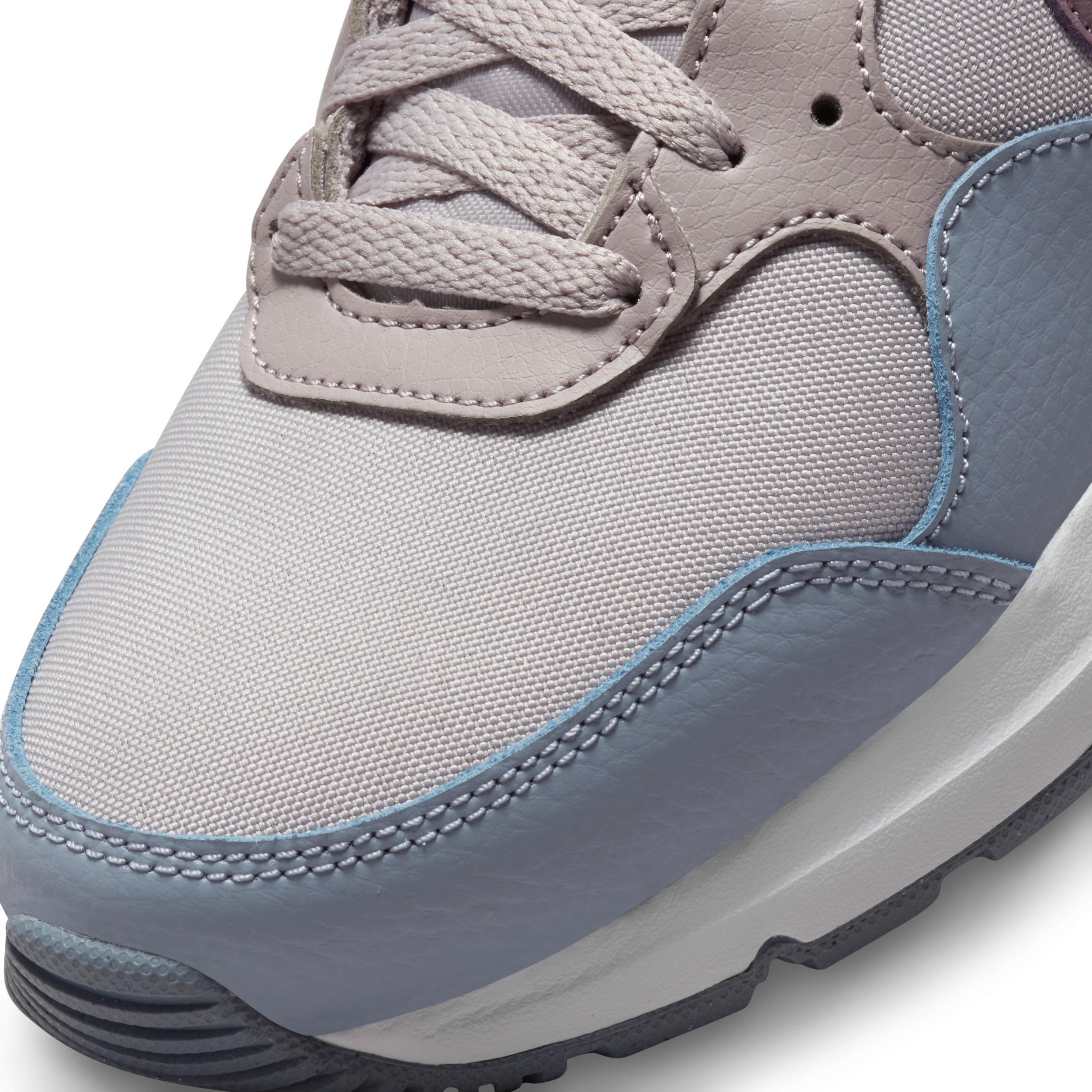 Nike Women's Air Max SC Shoes Product Image