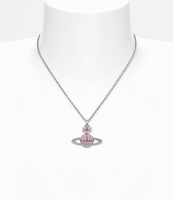 Kika Pendant Necklace Product Image