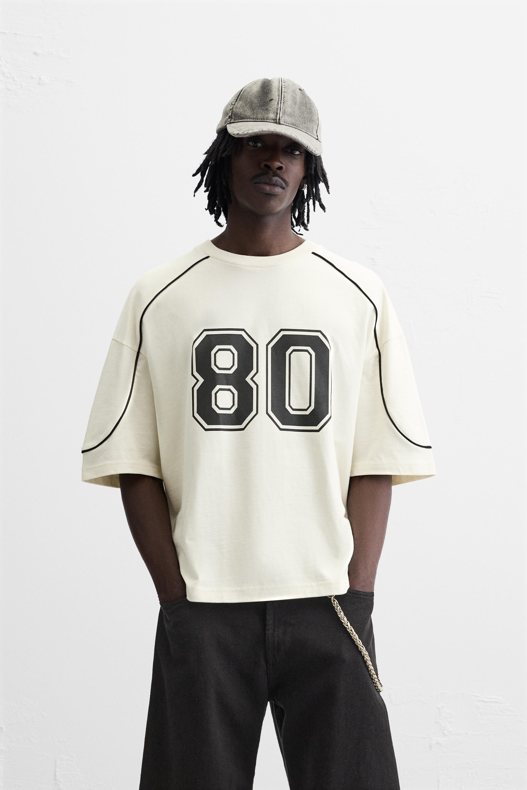 CONTRASTING NUMBER T-SHIRT Product Image