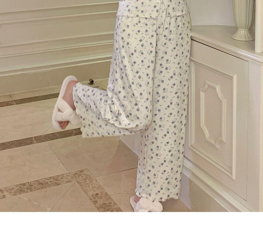 Pajama Set: Long-Sleeve V-Neck Cat Print Lace Trim Top + Pants Product Image