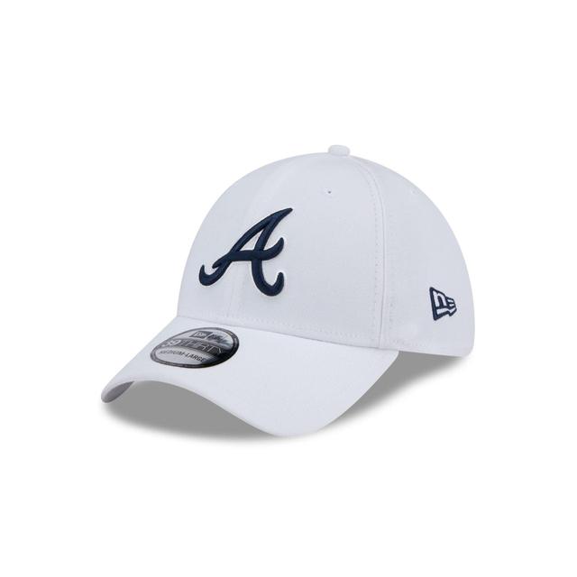 Atlanta Braves Optic White 39THIRTY Stretch Fit Hat Male Product Image