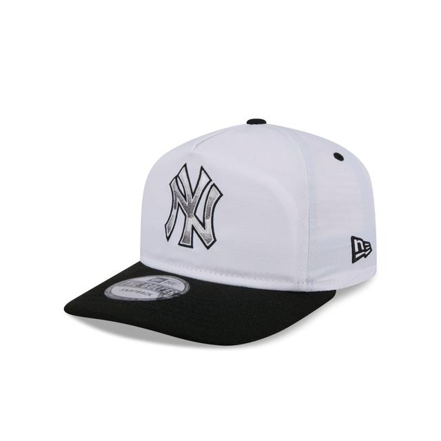 New York Yankees Chrome Logo Golfer Male Product Image