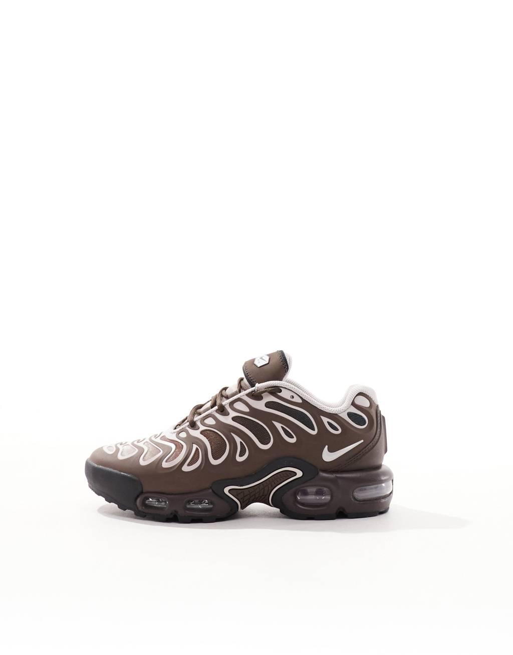 Nike Air Max Plus Drift sneakers in brown and off white  Product Image