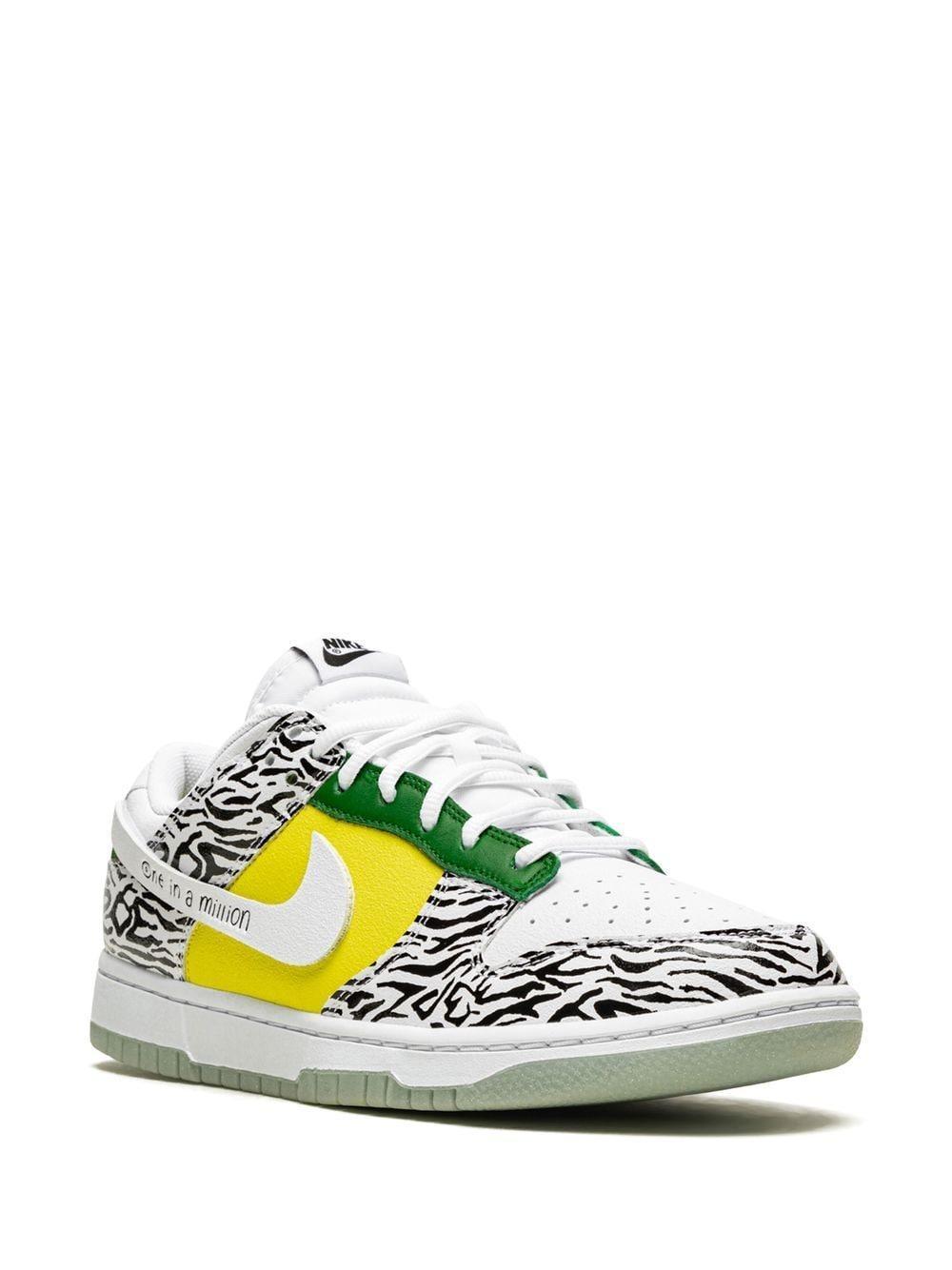 Dunk Low "doernbecher 2022" Sneakers In White Product Image