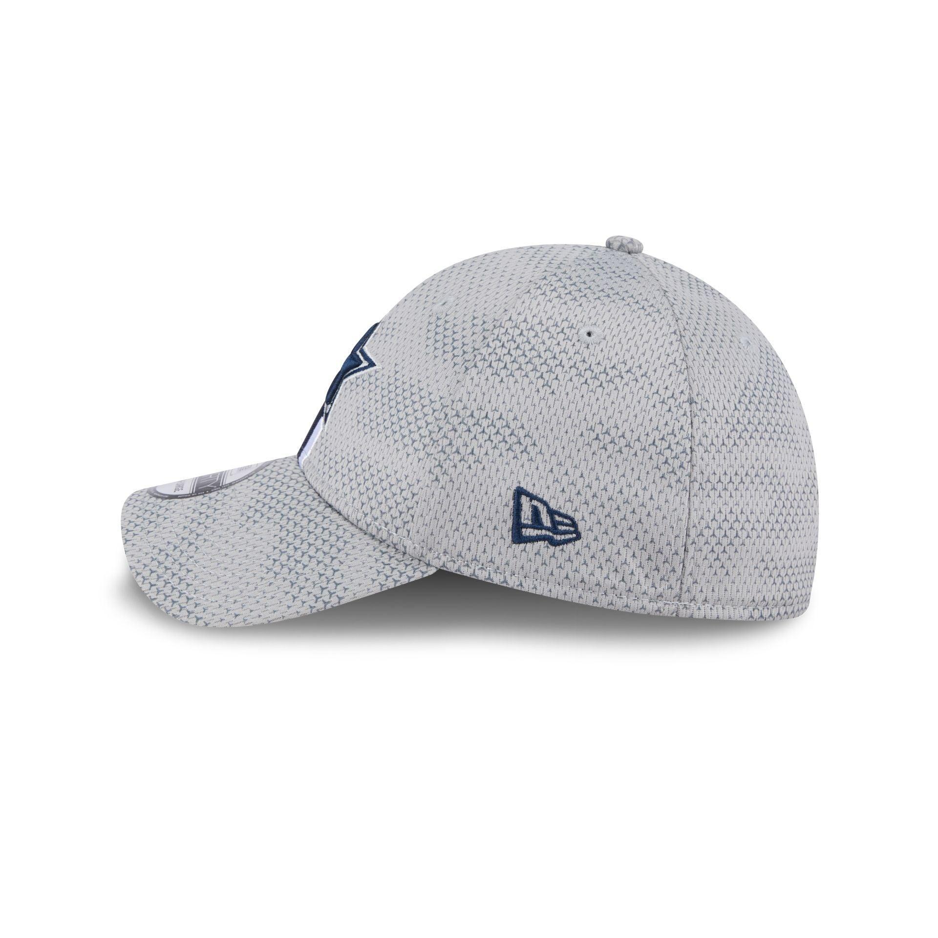 Dallas Cowboys 2024 Sideline Gray 39THIRTY Stretch Fit Hat Male Product Image