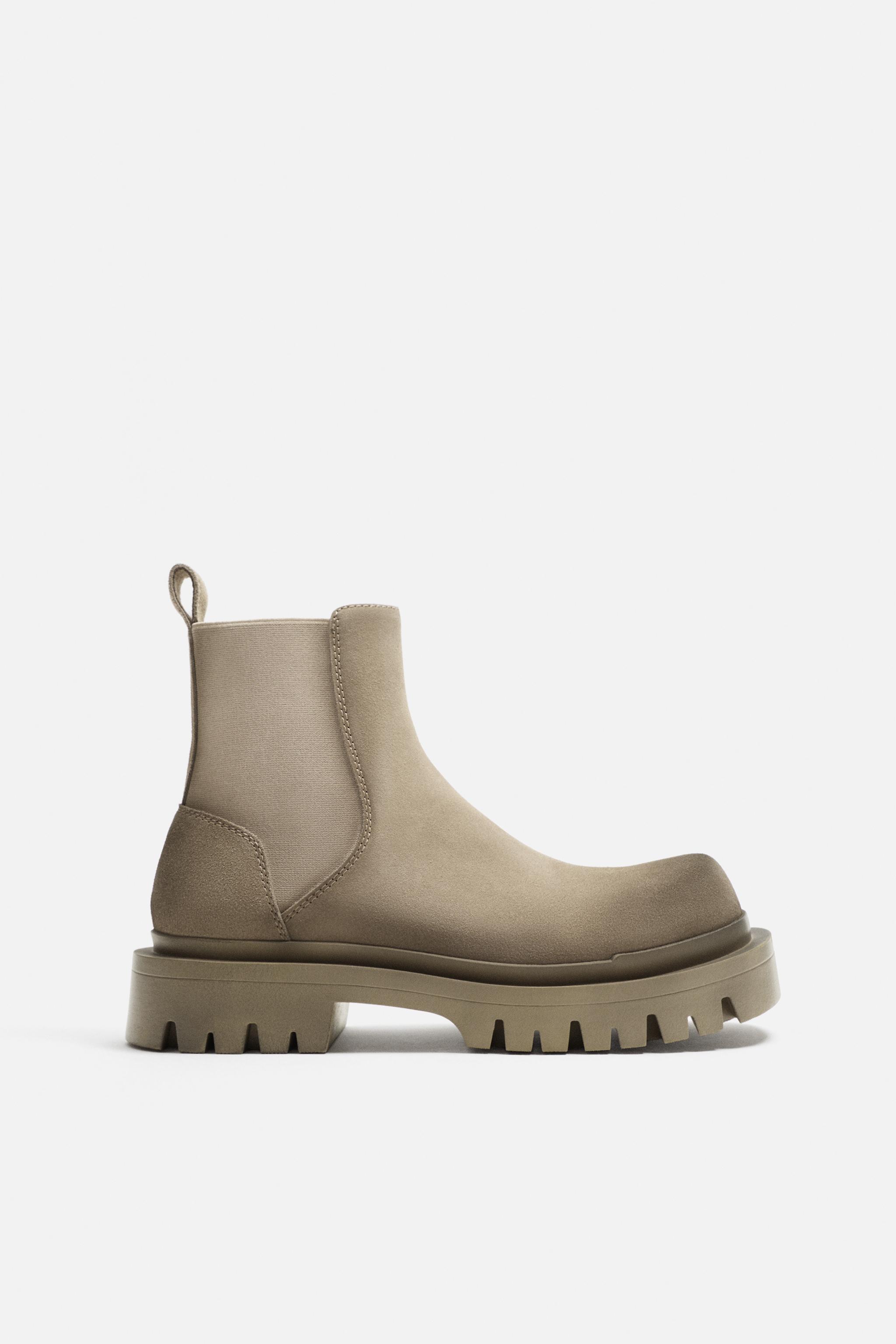 CHUNKY LEATHER CHELSEA BOOTS Product Image