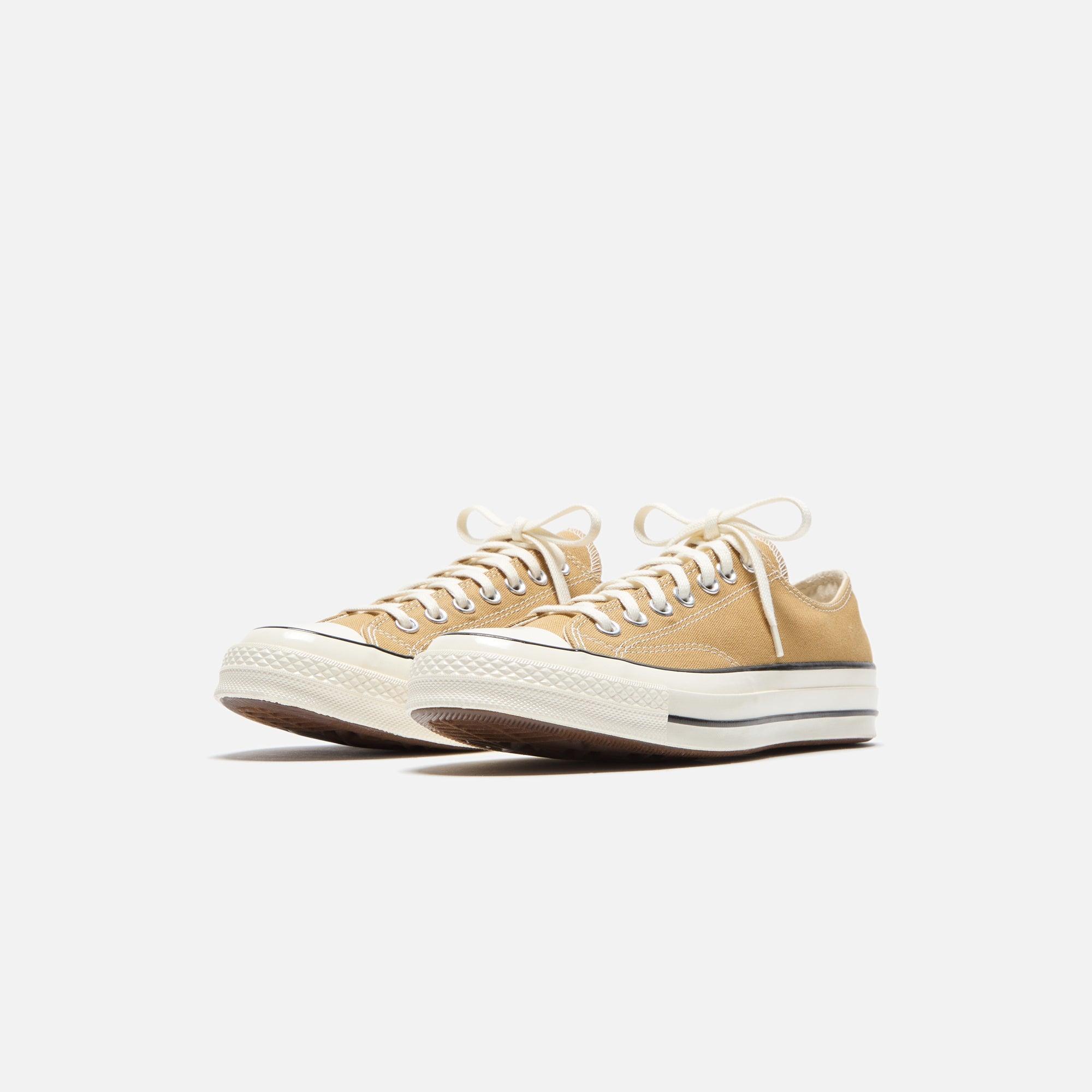 Converse Chuck Taylor All Star '70 Low - Toadstool Tan / Egret / Black Male Product Image